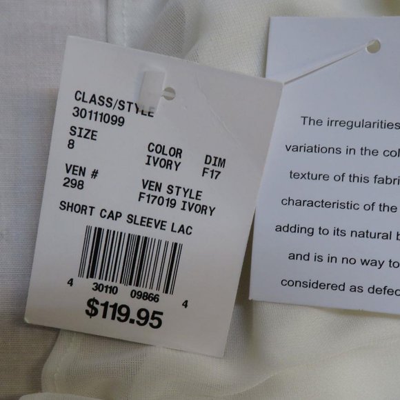 Short Lace Wedding Dress - Picture 6 of 6